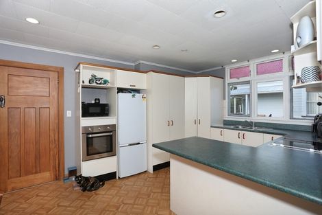 Photo of property in 35 Cuba Street, Marton, 4710