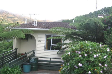 Photo of property in 30b Govind Grove, Ngaio, Wellington, 6035