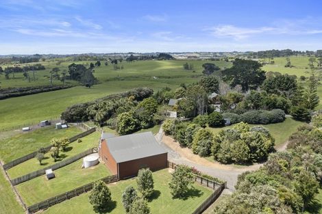 Photo of property in 64 Gervin Road, Wainui, Silverdale, 0992