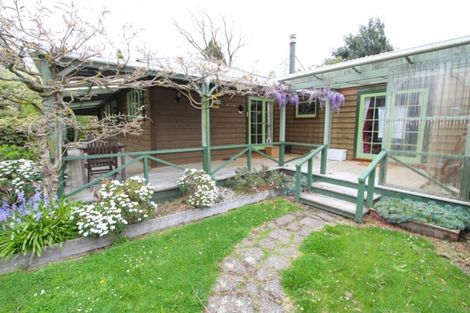 Photo of property in 15 Haswell Street, Eketahuna, 4900