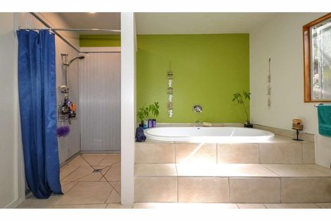 Photo of property in 240 Wharau Road, Kerikeri, 0293