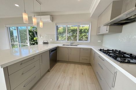 Photo of property in 22 Skipjack Pass, Silverdale, 0932