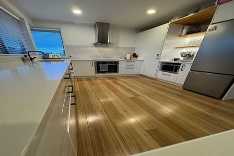 Photo of property in 64 Oriental Parade, Papamoa Beach, Papamoa, 3118