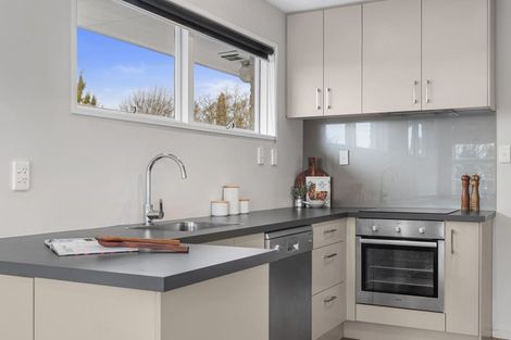 Photo of property in 1/43 Bucknell Street, Sockburn, Christchurch, 8042