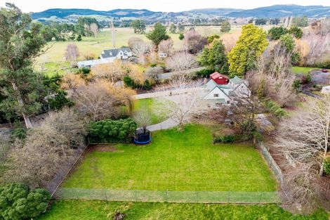 Photo of property in 147 Outram-mosgiel Road, Mosgiel, Outram, 9073
