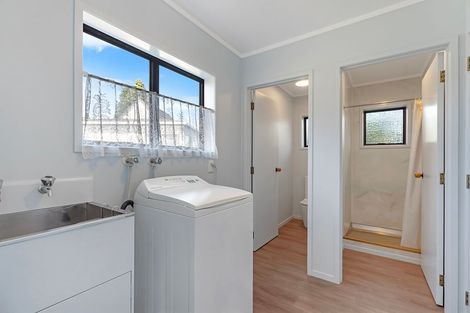 Photo of property in 17 Kauri Place, Tairua, 3508