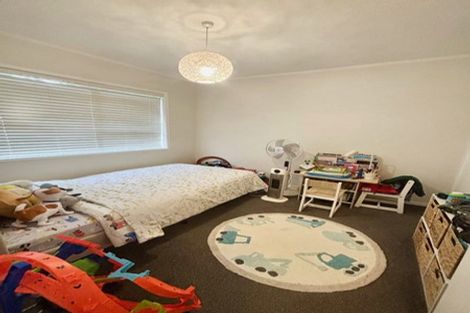 Photo of property in 1/31 Captain Scott Road, Glen Eden, Auckland, 0602