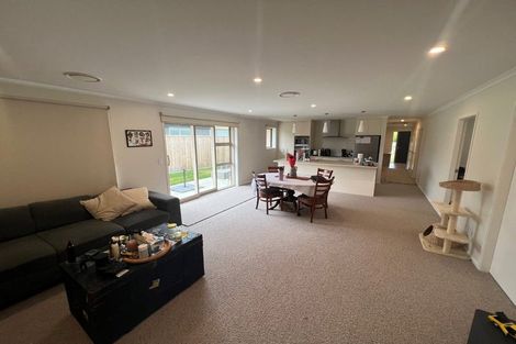 Photo of property in 77 Fairfield Road, Levin, 5510