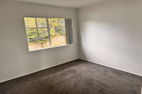 Photo of property in 1/127 Lynn Road, Bayview, Auckland, 0629