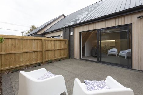 Photo of property in 2/24 Rookwood Avenue, New Brighton, Christchurch, 8083