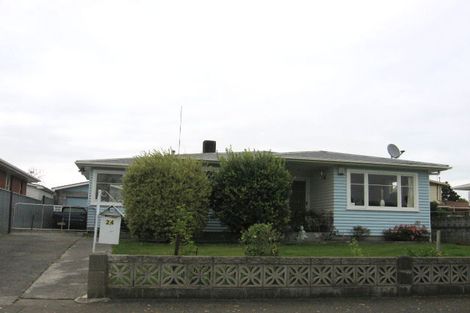 Photo of property in 24 Pembroke Street, Highbury, Palmerston North, 4412