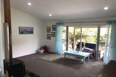 Photo of property in 78 Wirihana Road, Titirangi, Auckland, 0604