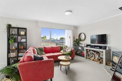 Photo of property in 42 Eskdale Road, Papakowhai, Porirua, 5024