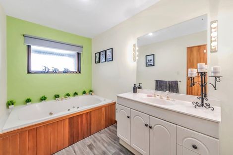 Photo of property in 26 Mountain View Place, Leeston, 7632