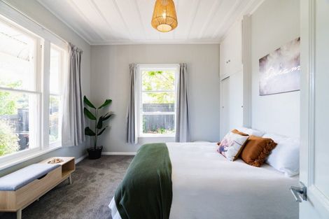 Photo of property in 1 Benfell Street, Green Island, Dunedin, 9018