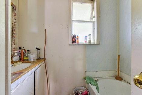 Photo of property in 85 Kenderdine Road, Papatoetoe, Auckland, 2025