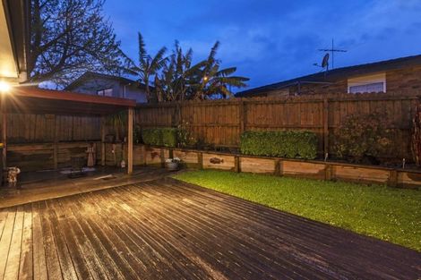 Photo of property in 3 Amarillo Place, Manurewa, Auckland, 2105