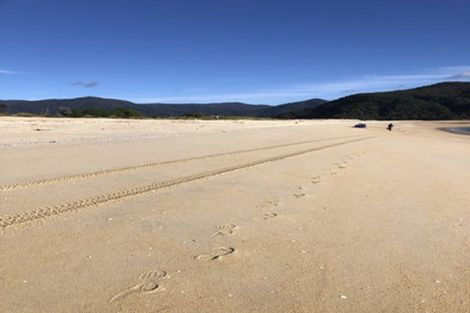 Photo of property in 25 Awaroa Bay (beach), Awaroa Bay, Takaka, 7183