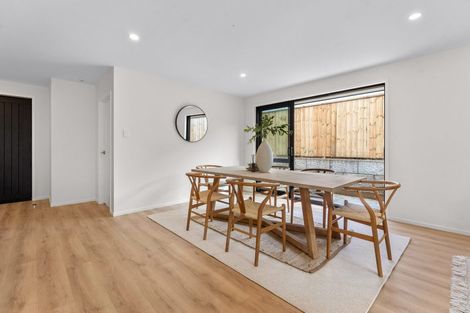 Photo of property in 2 Manatika Road, Karaka, Papakura, 2124