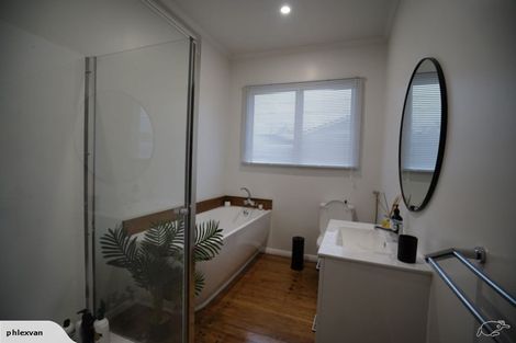 Photo of property in 324 College Street, West End, Palmerston North, 4410