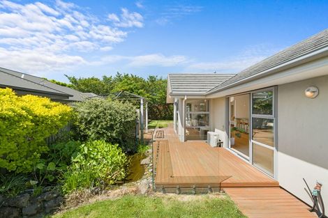 Photo of property in 21 Westpark Drive, Burnside, Christchurch, 8053