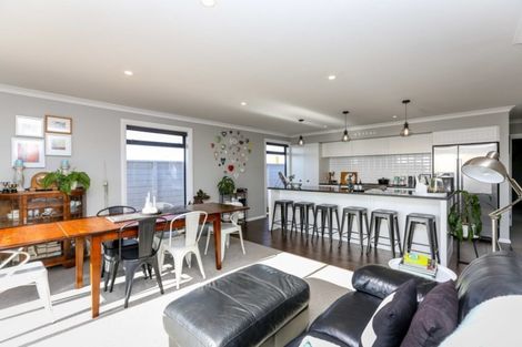 Photo of property in 70b Sunnyvale Street, Bell Block, New Plymouth, 4312