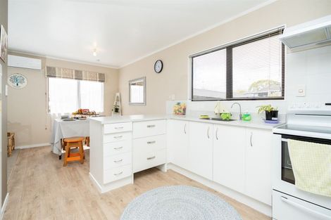 Photo of property in 17b Cromwell Drive, Fitzroy, Hamilton, 3206