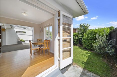 Photo of property in 28 Montgomery Avenue, Pukekohe, 2120