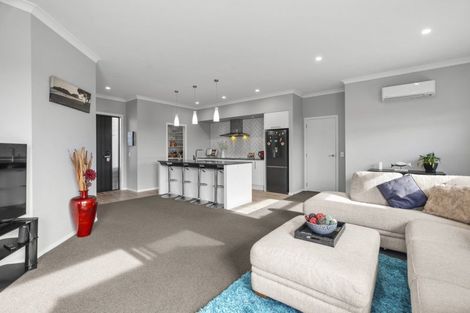 Photo of property in 130 Coast Boulevard, Papamoa Beach, Papamoa, 3118