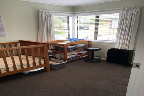 Photo of property in 10 Palliser Lane, Browns Bay, Auckland, 0630