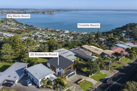 Photo of property in 25 Roberts Road, Matakatia, Whangaparaoa, 0930