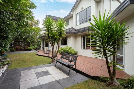 Photo of property in 6 Gresford Place, Churton Park, Wellington, 6037
