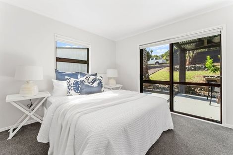 Photo of property in 239 Vipond Road, Stanmore Bay, Whangaparaoa, 0932