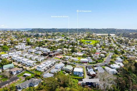 Photo of property in 44 Chippendale Crescent, Birkdale, Auckland, 0626