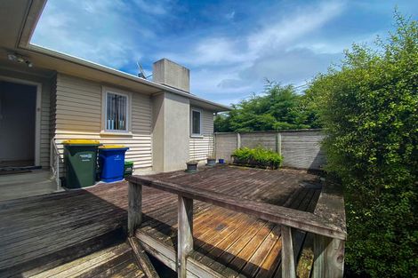 Photo of property in 1/40 Savoy Road, Glen Eden, Auckland, 0602