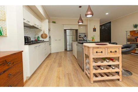 Photo of property in 34 Nautilus Drive, Gulf Harbour, Whangaparaoa, 0930