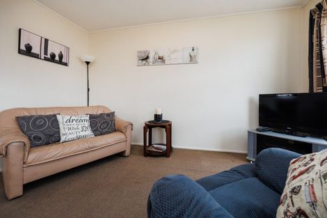 Photo of property in 15 Carthew Street, Feilding, 4702