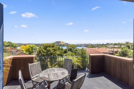 Photo of property in 4 Cove Lane, Mount Wellington, Auckland, 1060