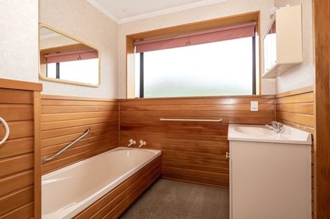 Photo of property in 2/73 Wilson Street, Seaview, Timaru, 7910