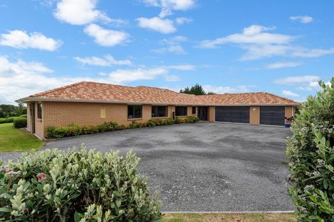 Photo of property in 12 Waitaheke Road, Te Horo, Otaki, 5581
