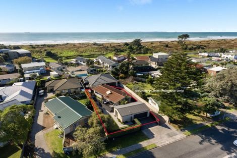 Photo of property in 237 Range Road, Papamoa Beach, Papamoa, 3118