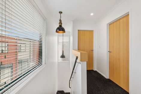 Photo of property in 1 Fermi Lane, Papakura, 2110