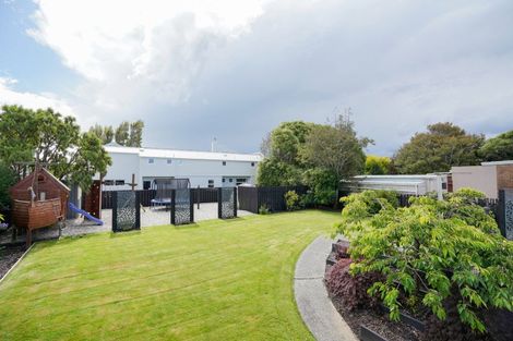 Photo of property in 142 Moana Street, Rosedale, Invercargill, 9810