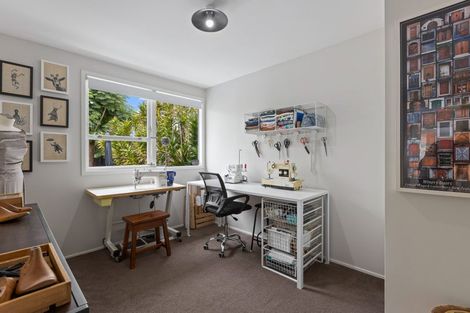 Photo of property in 51 Mcdowell Crescent, Hillcrest, Auckland, 0627