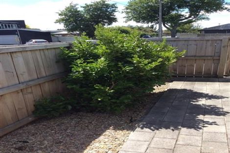 Photo of property in 35 Lyon Street, Frankton, Hamilton, 3204