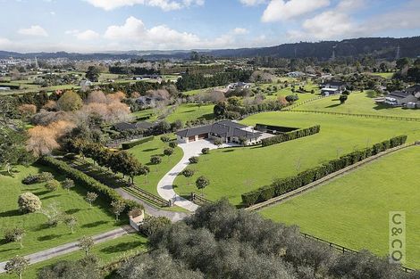Photo of property in 289 Old North Road, Kumeu, 0892