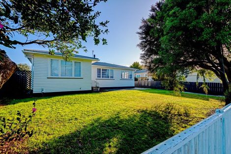 Photo of property in 3 Ilford Place, Awapuni, Palmerston North, 4412
