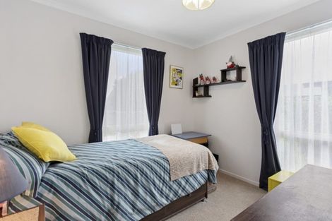 Photo of property in 45 Royal Park Drive, Parklands, Christchurch, 8083