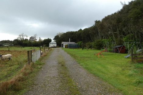 Photo of property in 116 Powerhouse Road, Fairdown, Westport, 7891