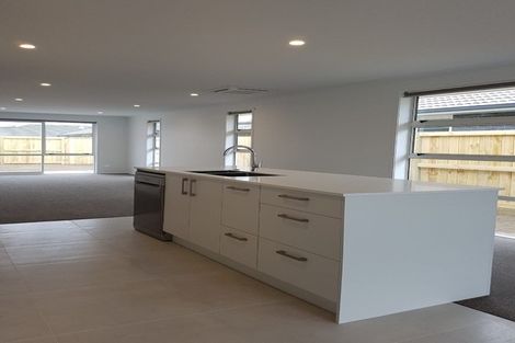 Photo of property in 9 Te Wharo Drive, Papamoa, 3118